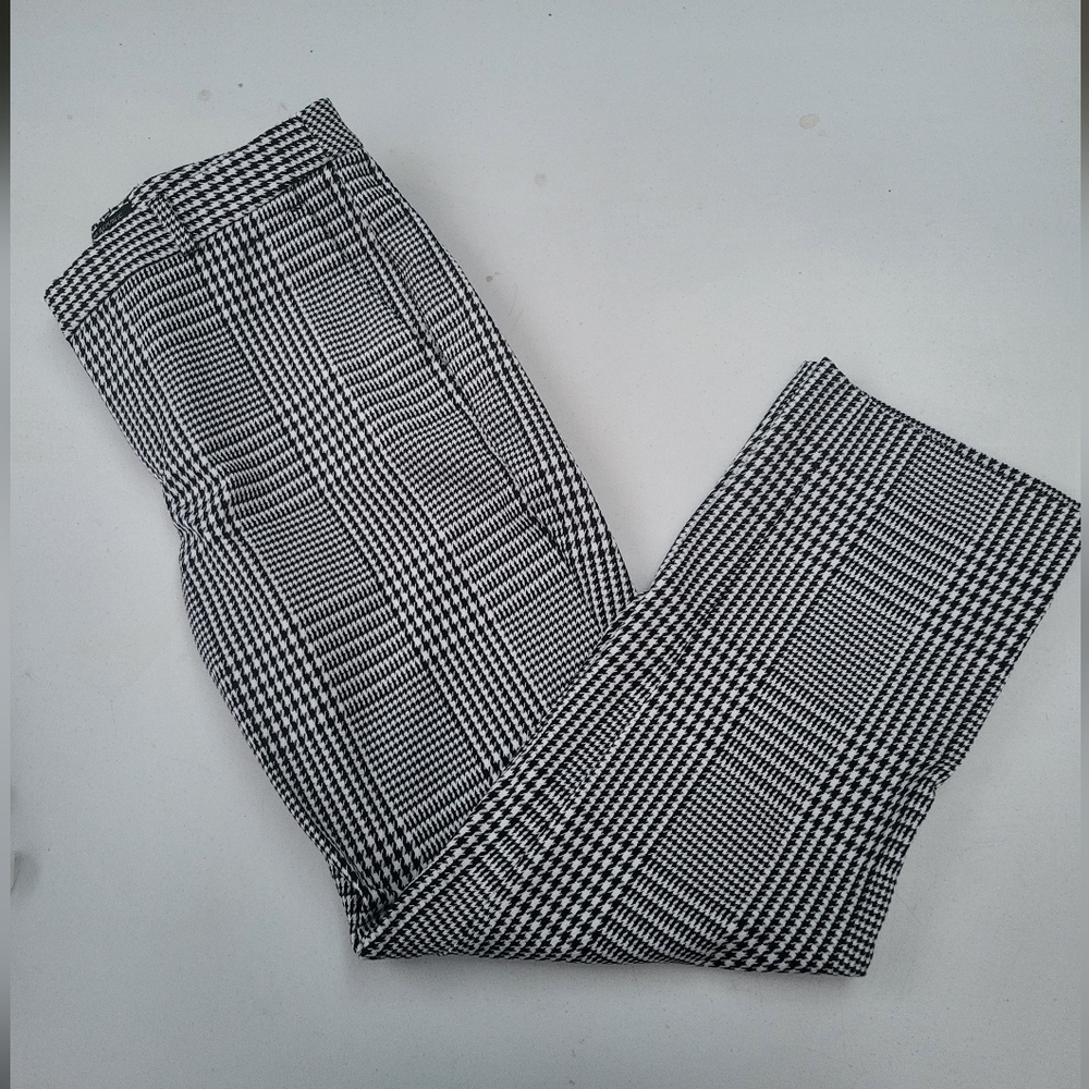 Banana Republic Women's Black and White Checkered Trousers
